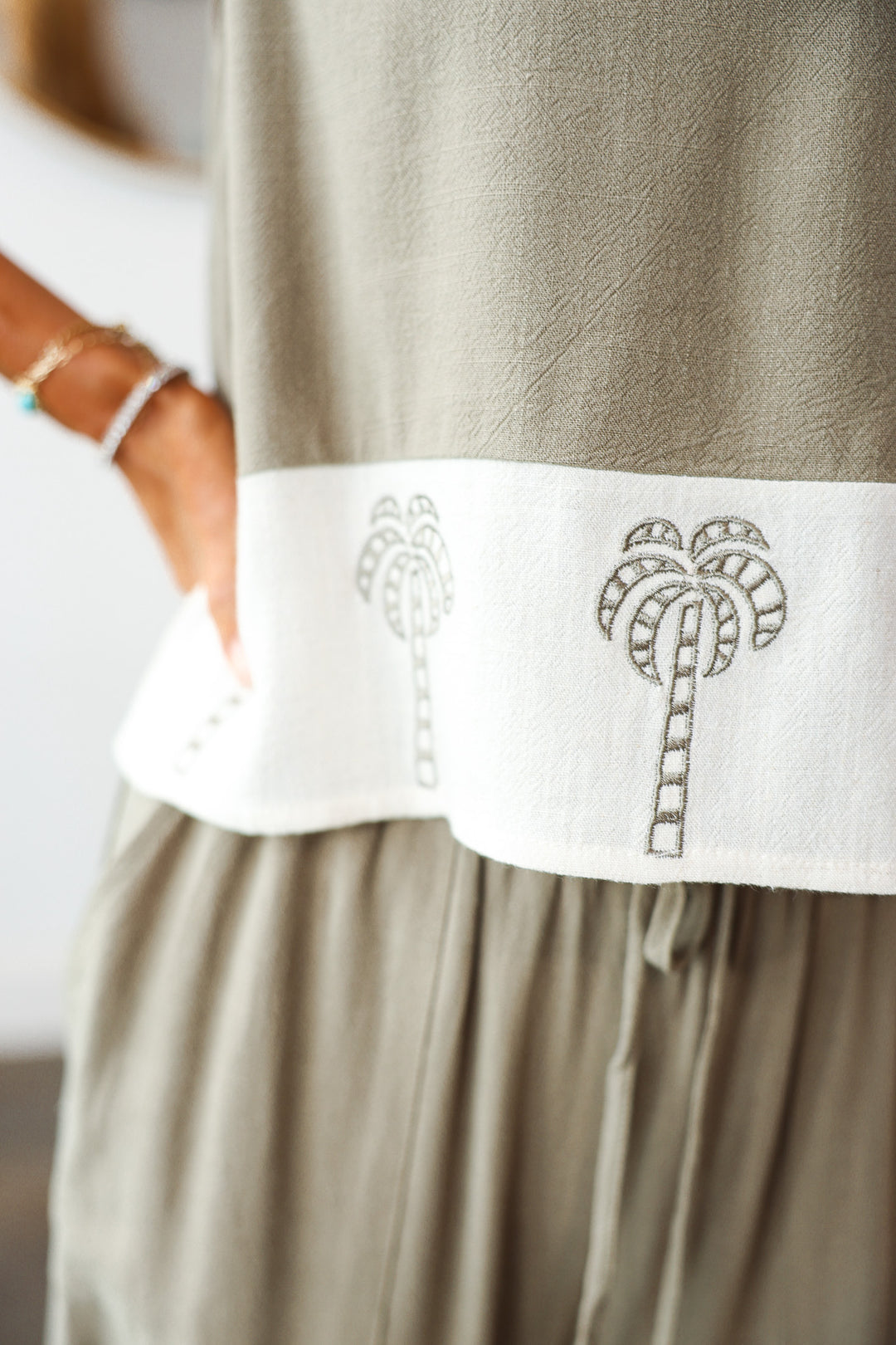 Embroidered Contrast Hem Tank - Olive