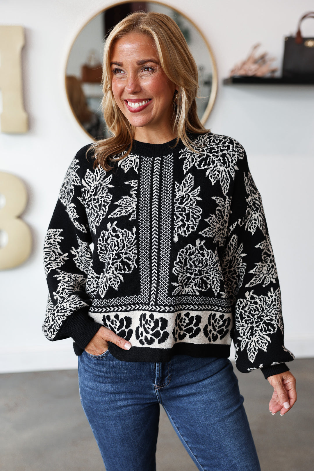 Printed Sweater - Black