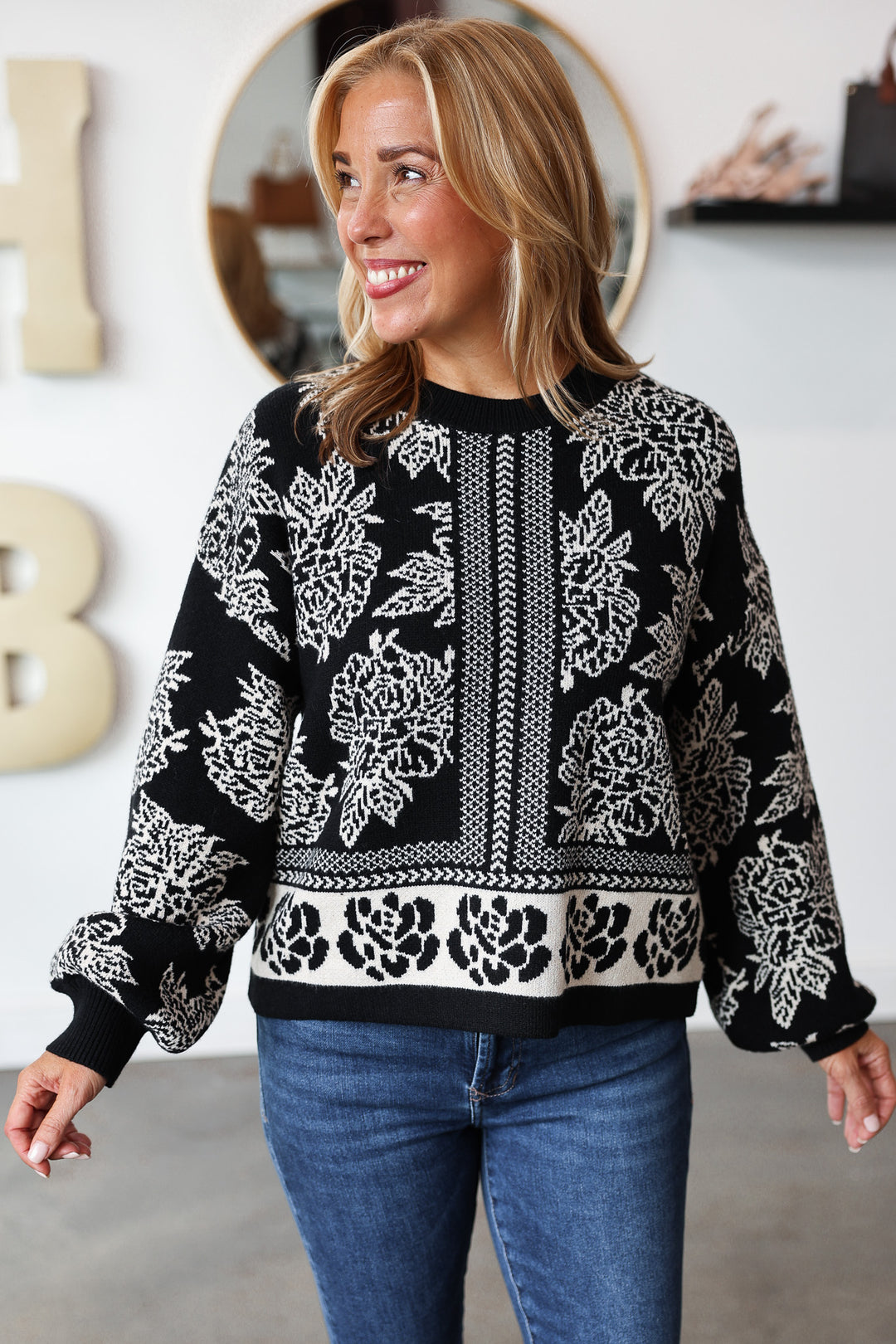 Printed Sweater - Black