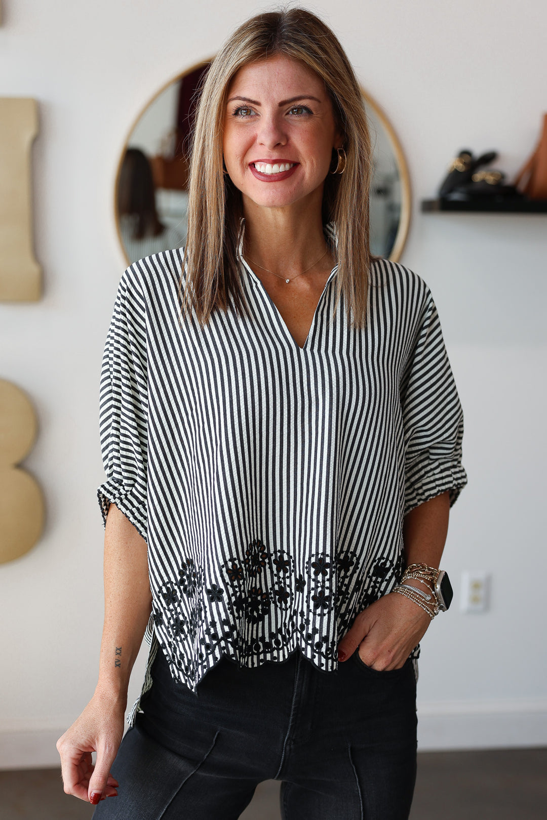 Embroidered Trim Stripe Top - Black/White