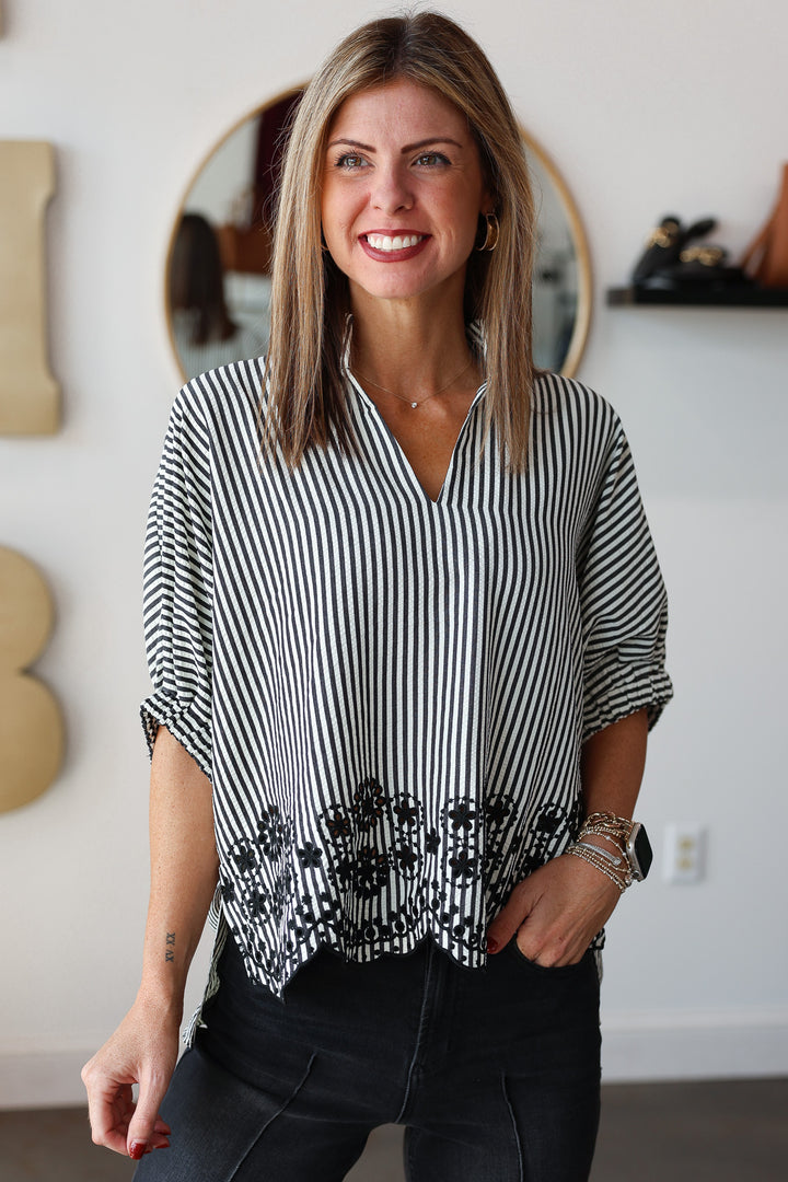 Embroidered Trim Stripe Top - Black/White