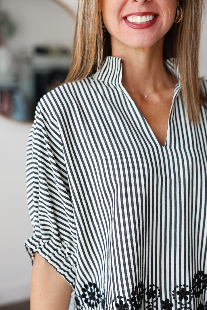 Embroidered Trim Stripe Top - Black/White