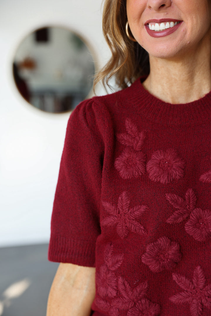 Embroidered Short Sleeve Sweater - Burgundy