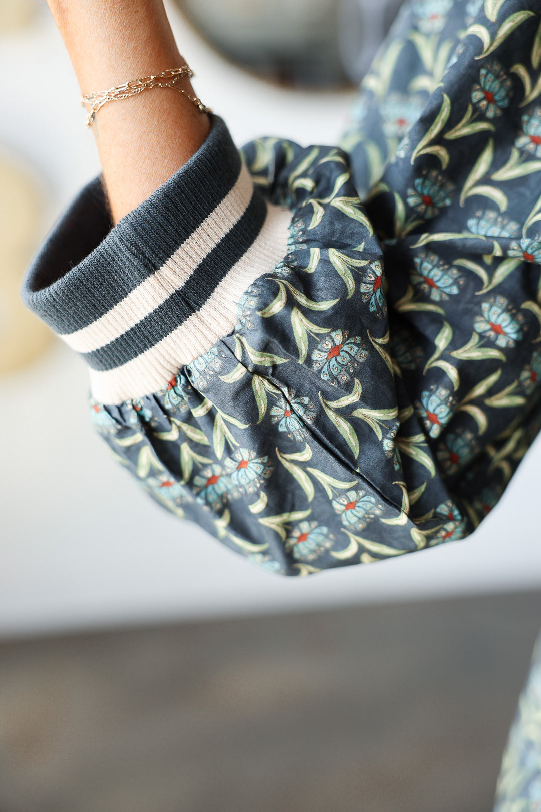 Printed Quarter Zip Contrast Top