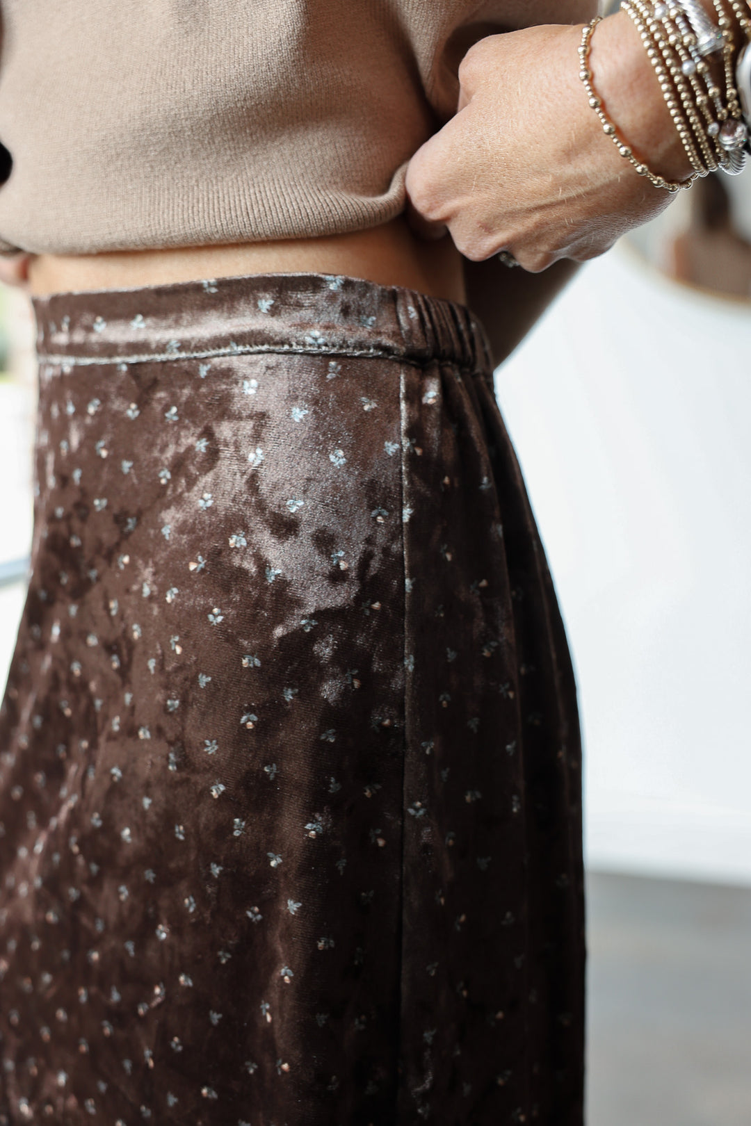 Velvet Ditsy Floral Midi Skirt - Brown