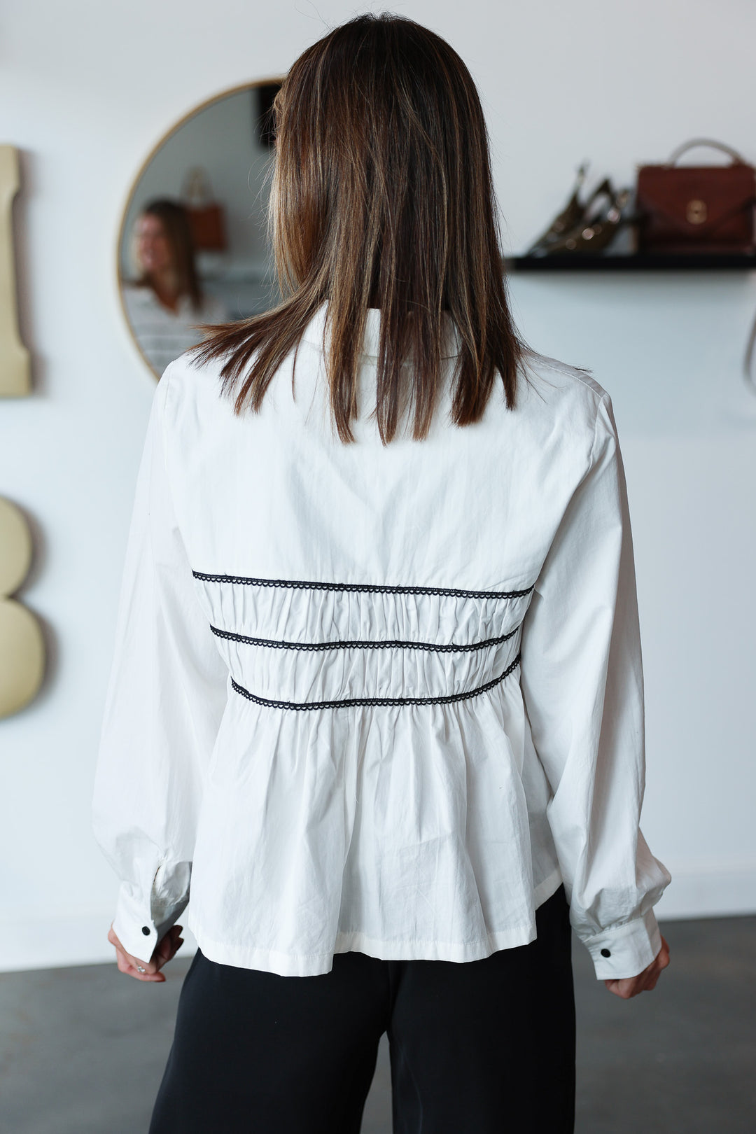 Trim Detail Top - White/Black