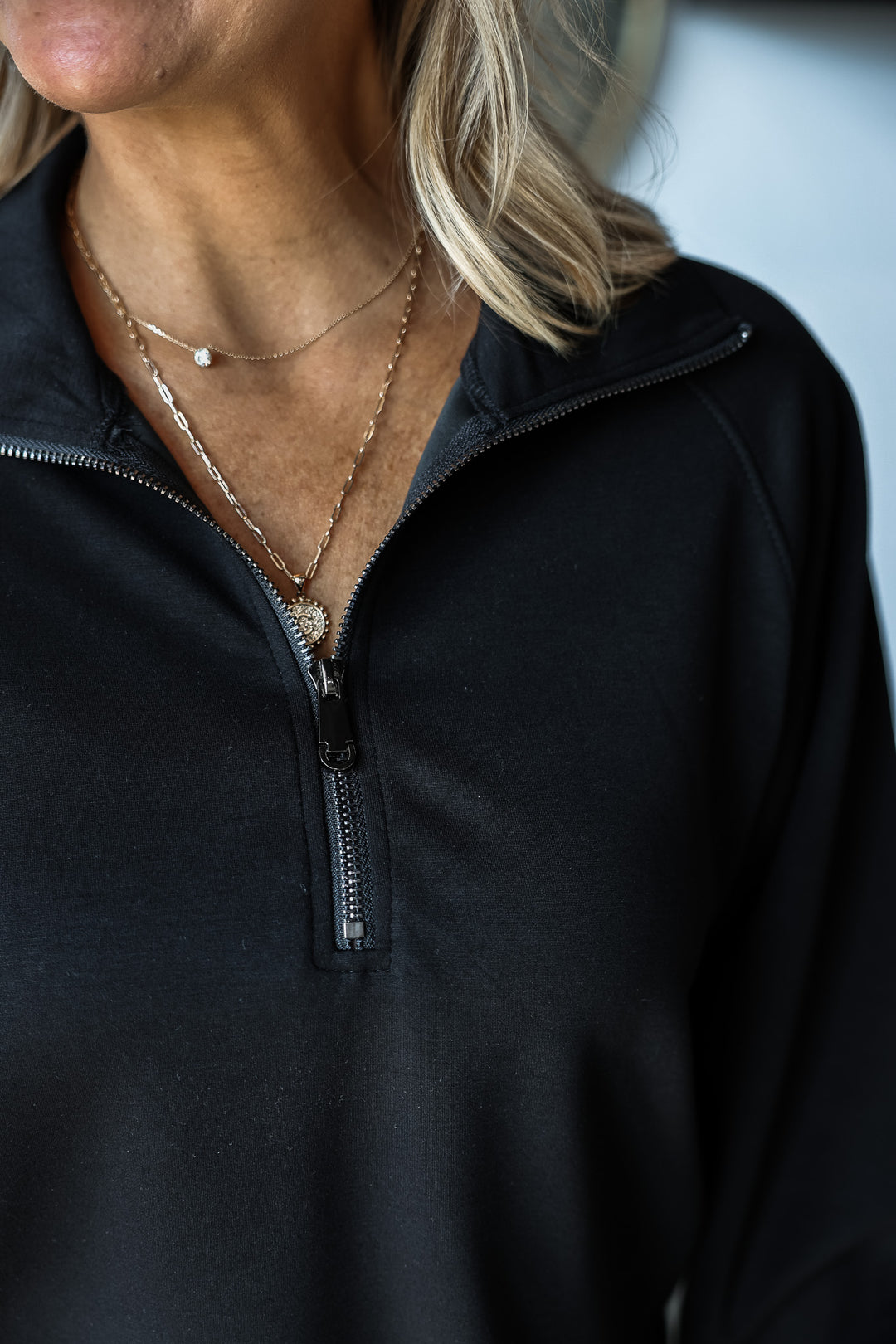 Quarter Zip Sporty Pullover - Black