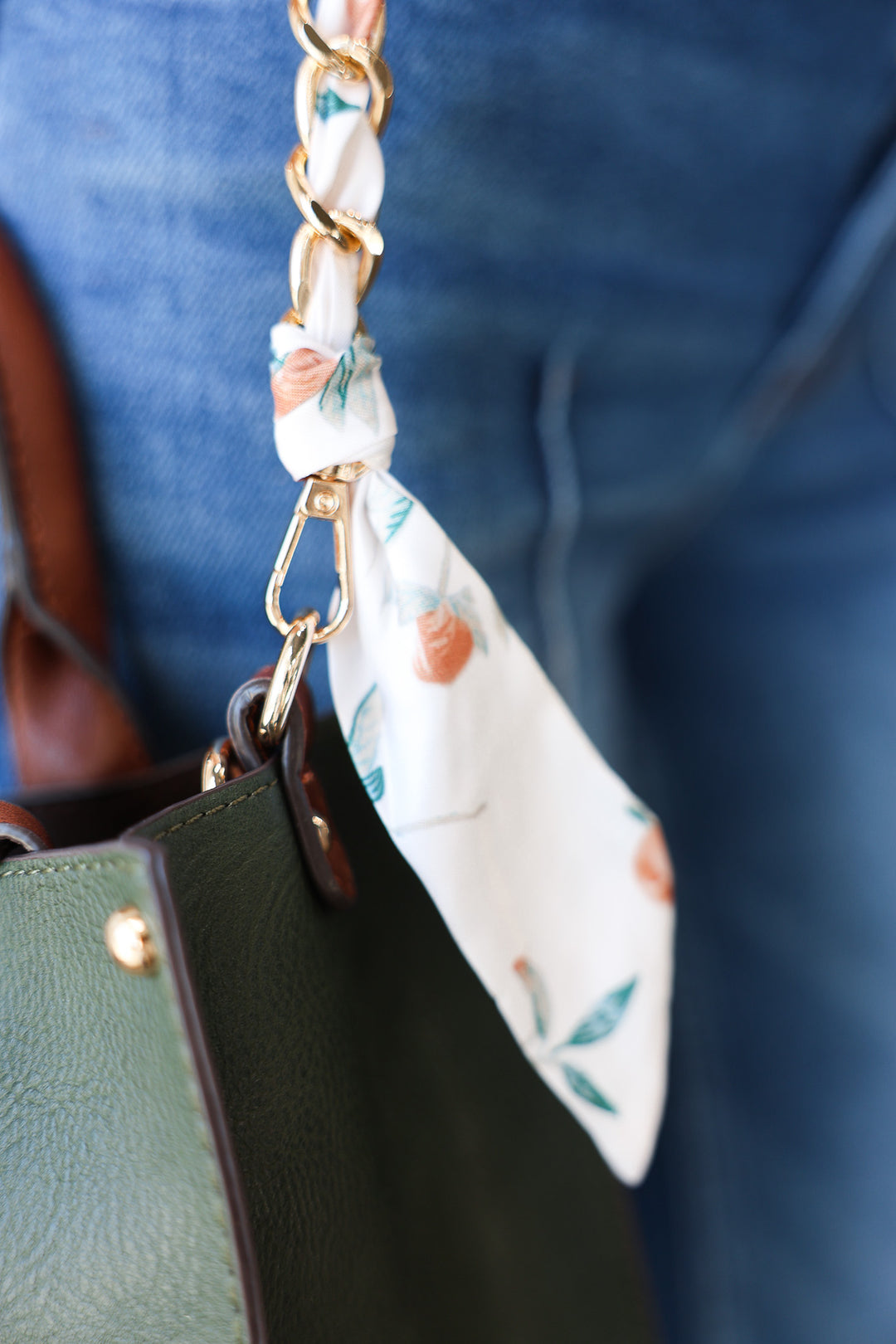 Crossbody Scarf Chain Strap - Ivory Rose