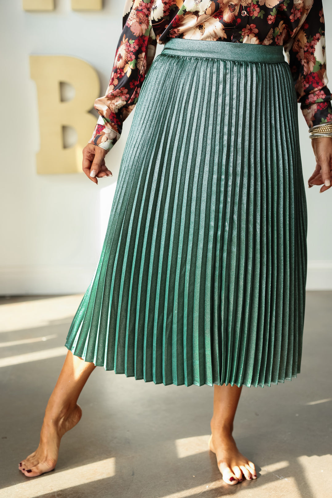 Pleated Midi Skirt - Astro Green