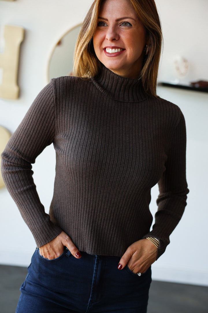 Ribbed Turtleneck Sweater - Dark Chocolate