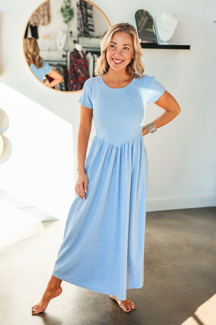 Short Sleeve Sweater Midi Dress - Light Blue