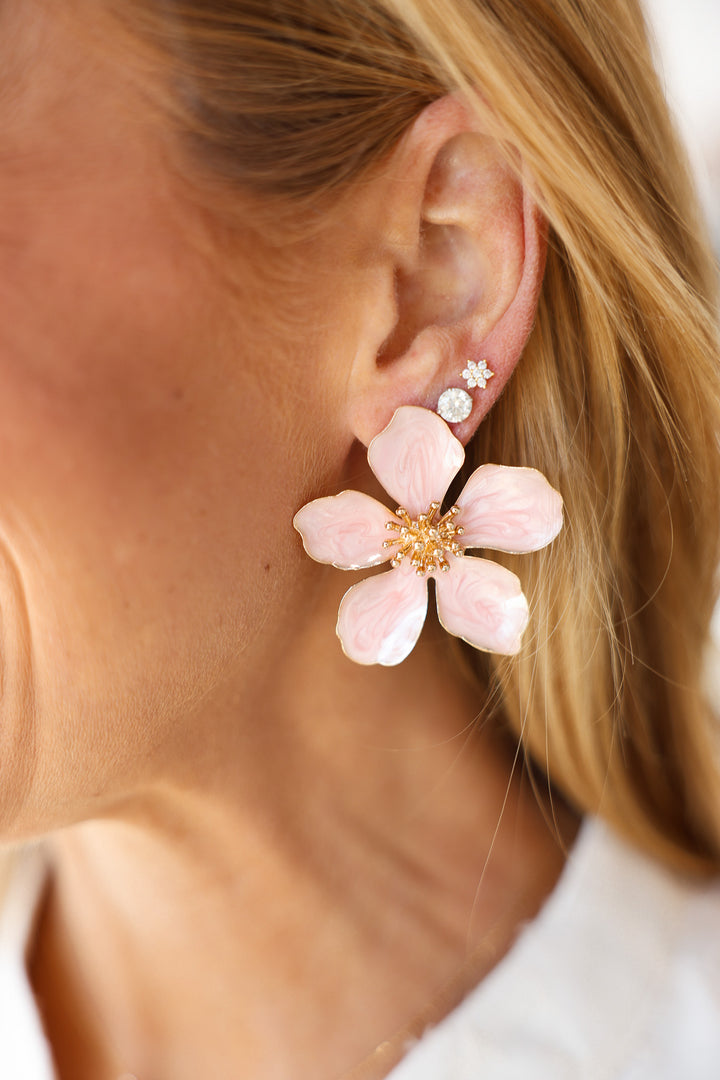 Flower Pearlized Earrings - Pink