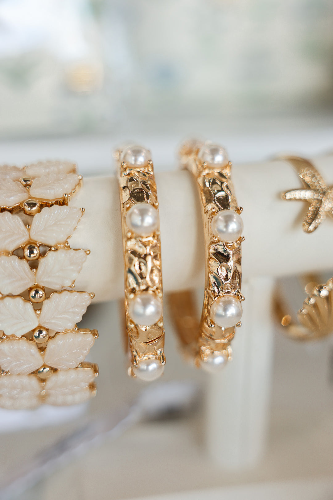 Gold + Pearl Stretch Bracelet