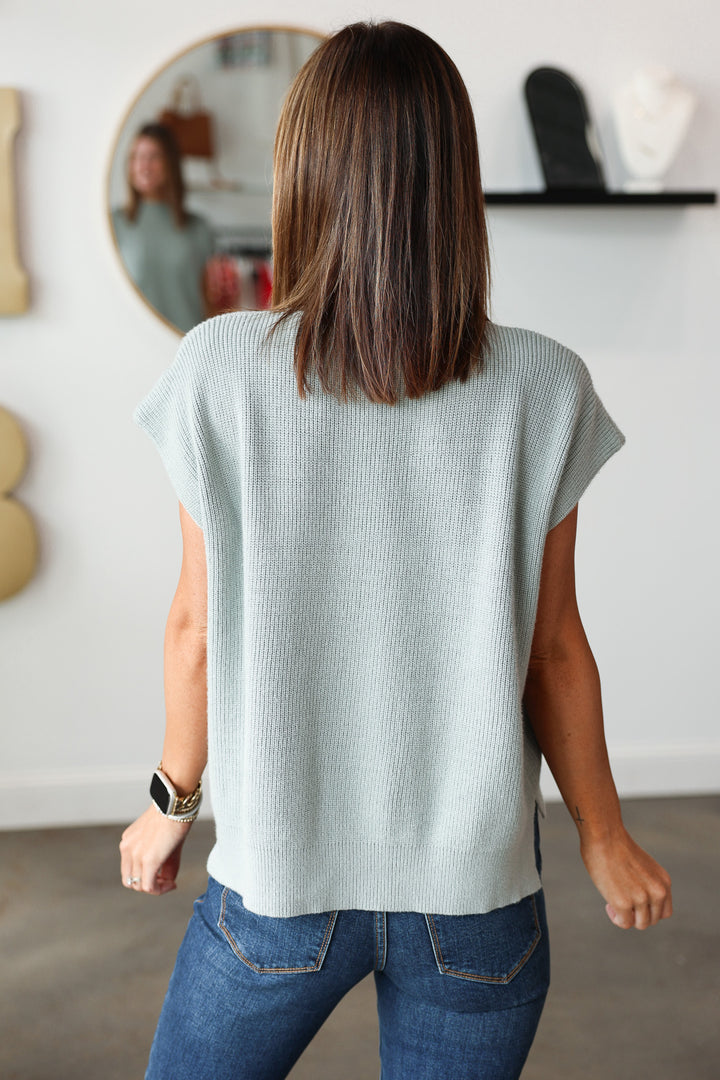 Mock Neck Short Sleeve Sweater