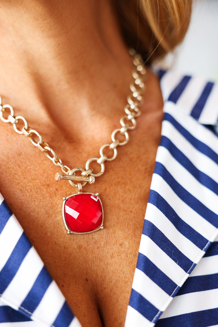 Pendant Toggle Necklace - Red