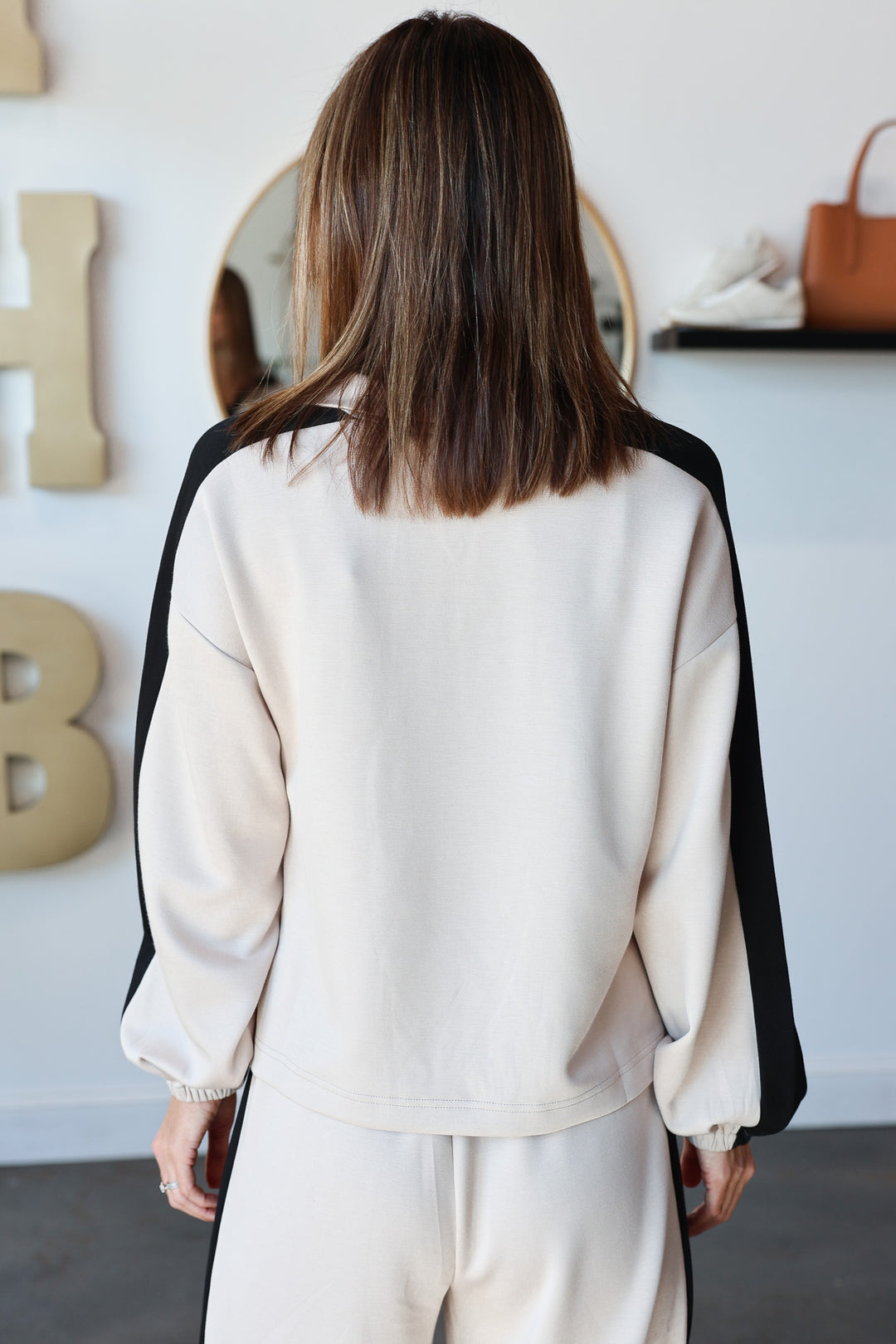 Split Neck Contrast Pullover