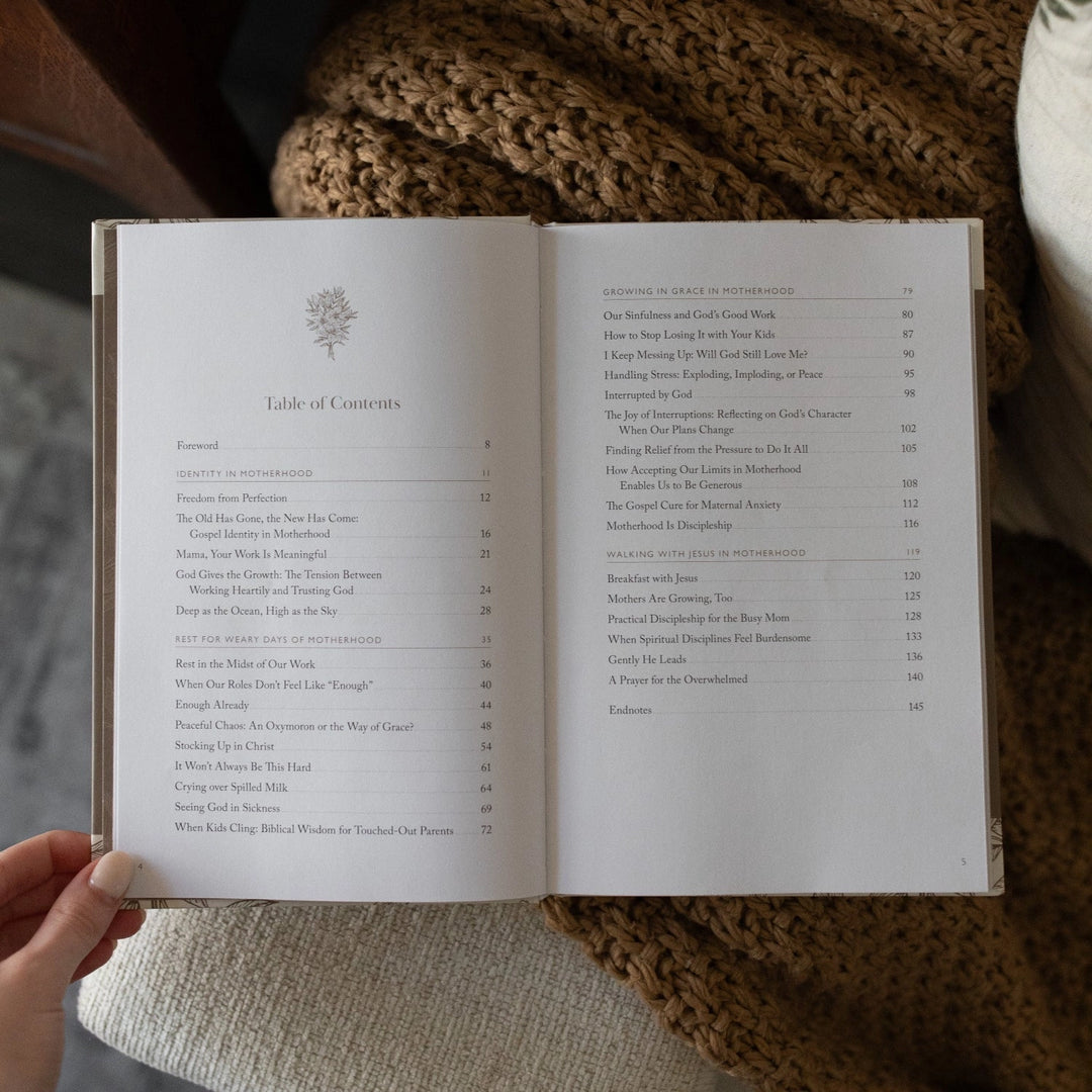 Beside Still Waters Devotional: Finding Rest in Every Season of Motherhood