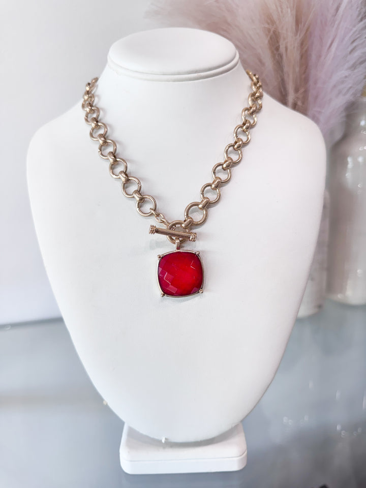 Pendant Toggle Necklace - Red