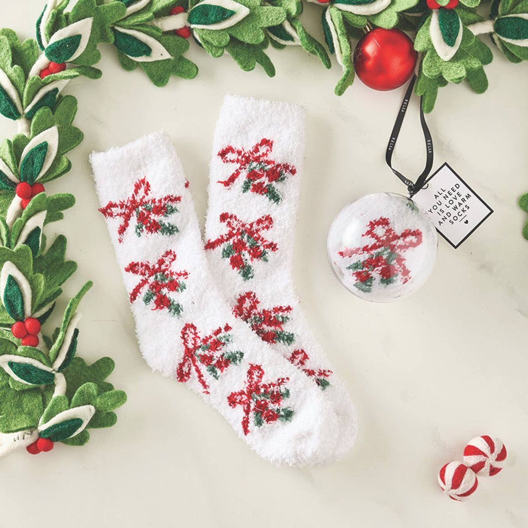Cozy Socks in Ornament - Mistletoe