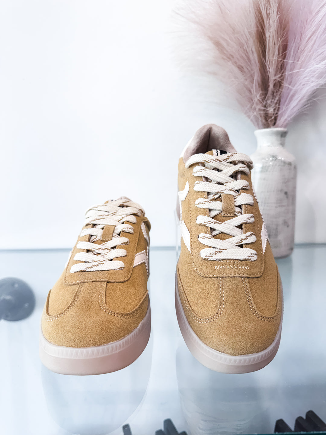 Shu Shop Peaches Sneaker - Camel Suede