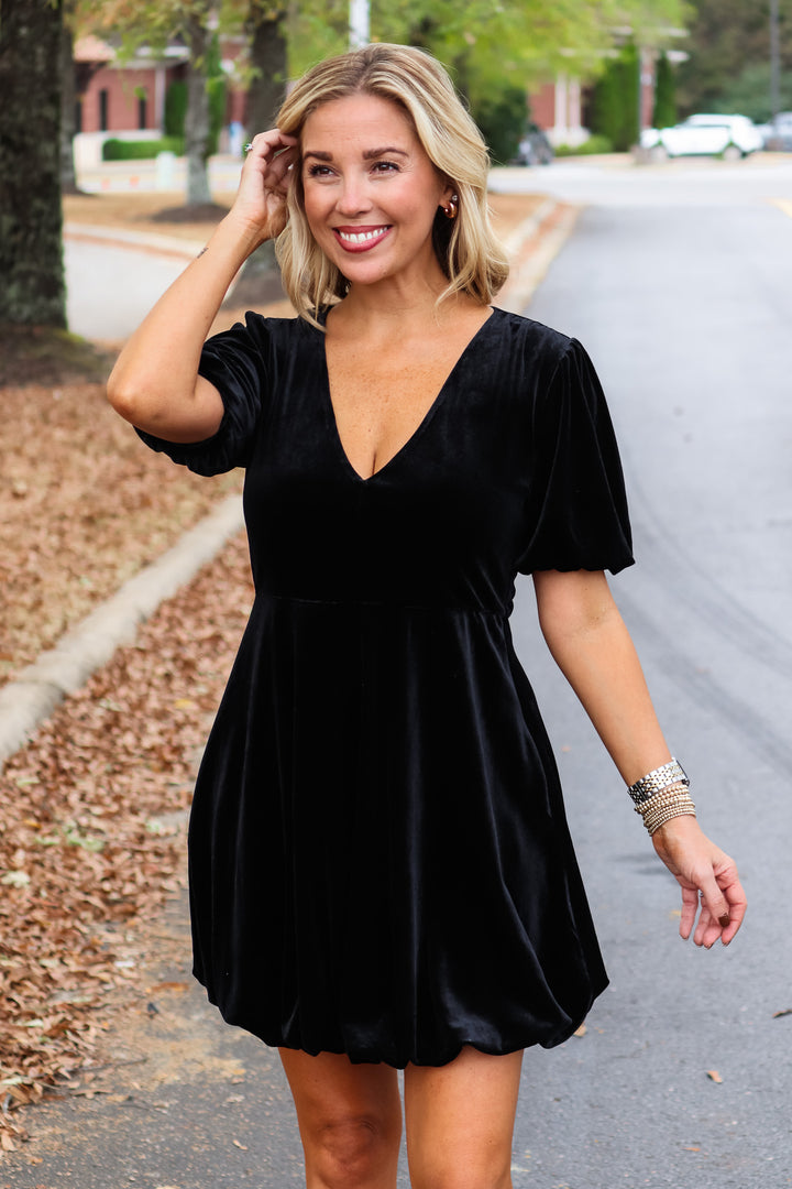 Bubble Hem Velvet Dress - Black