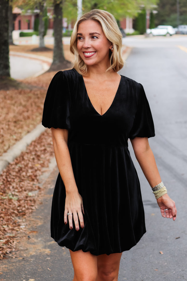 Bubble Hem Velvet Dress - Black