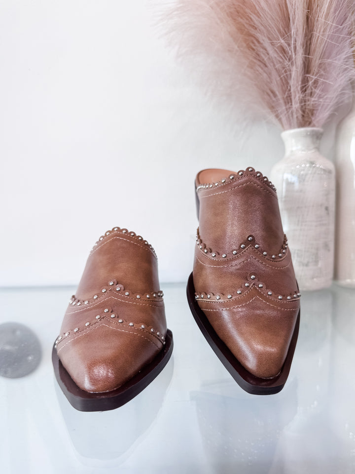 Shu Shop Tucson Mules - Camel
