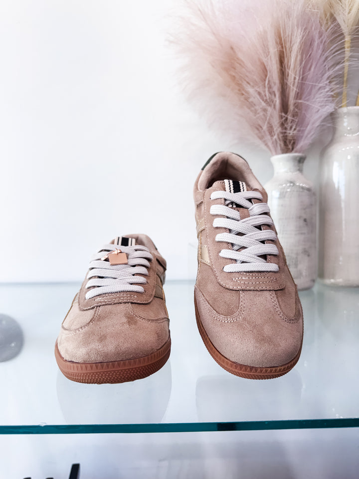 Shu Shop Sasha Sneakers - Mink Suede