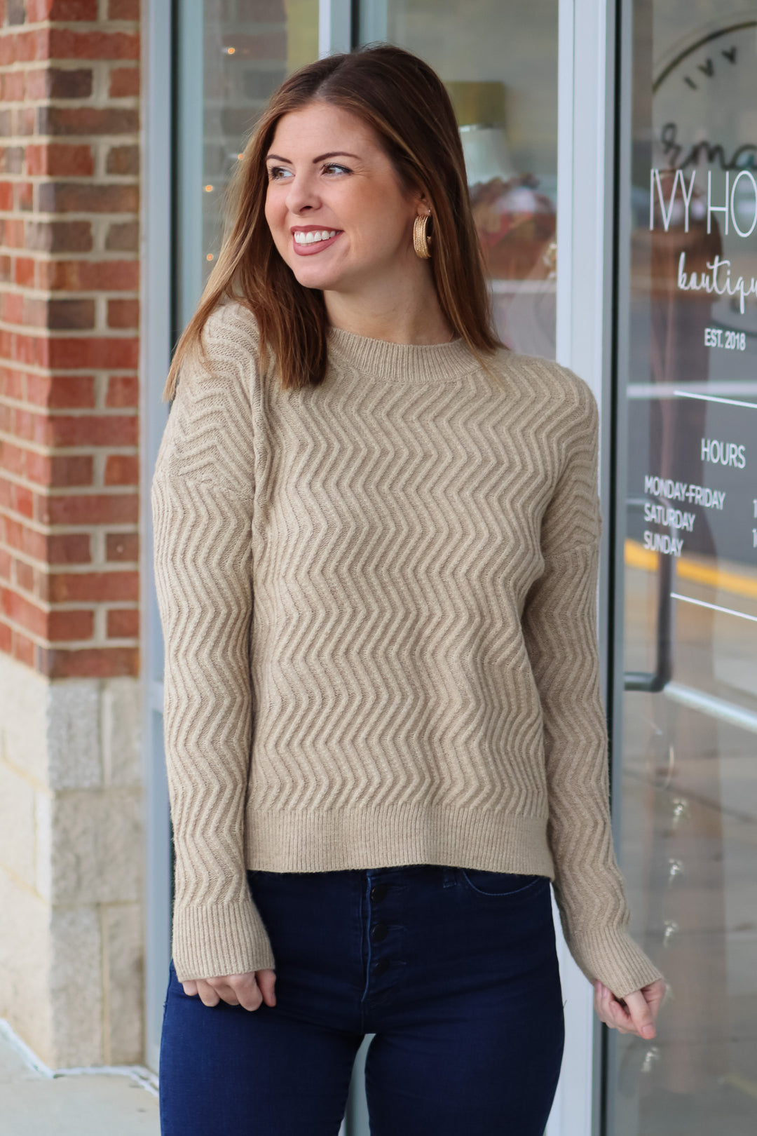 ZigZag Textured Sweater - Light Beige