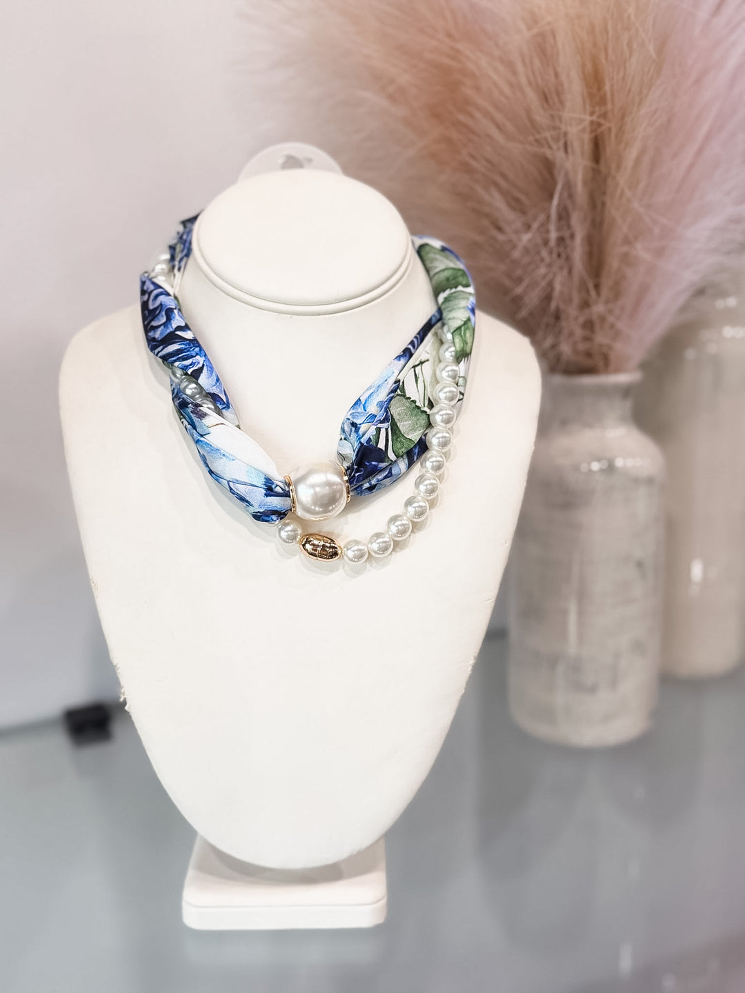 Luxe Pearl Scarf Necklace - Blue/Green