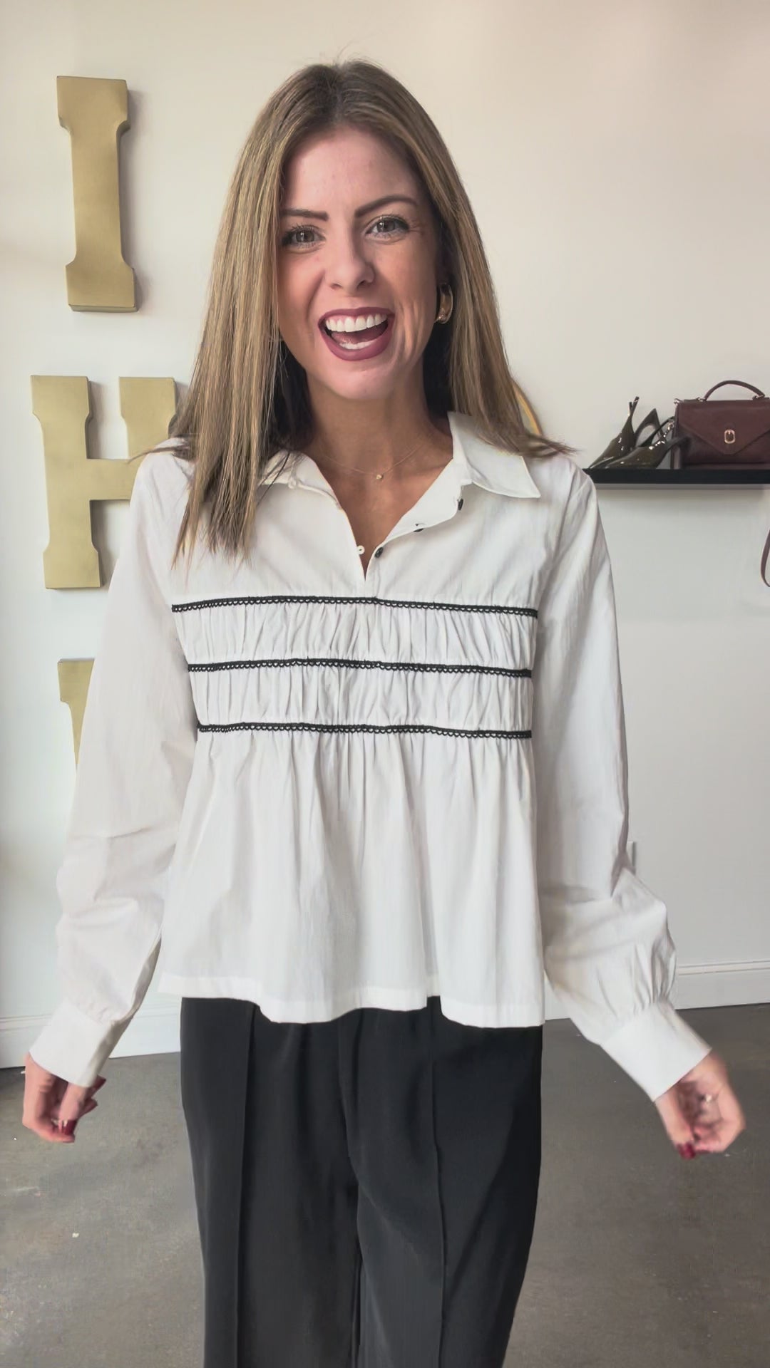 Trim Detail Top - White/Black